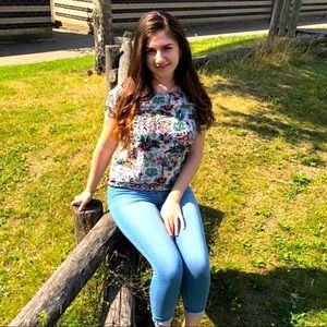 Meet your Posher, Mariam